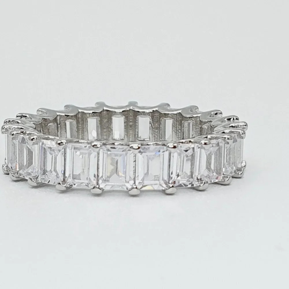 💎925 Sterling Silver Plated Clear CZ Eternity Wedding/Engagement Ring UN… - Picture 5 of 8